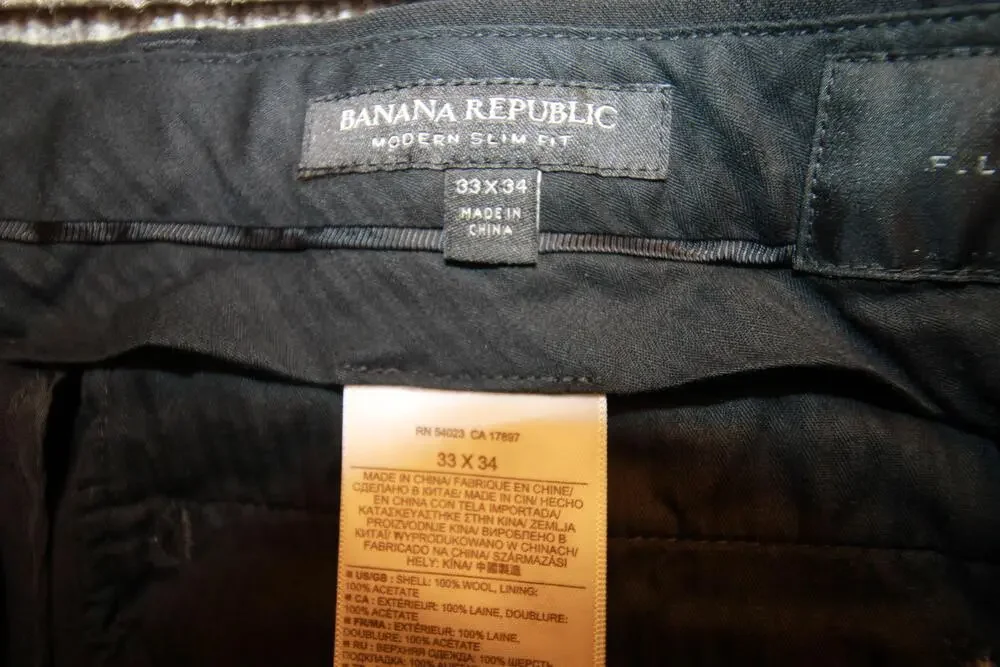 Banana Republic brand banana